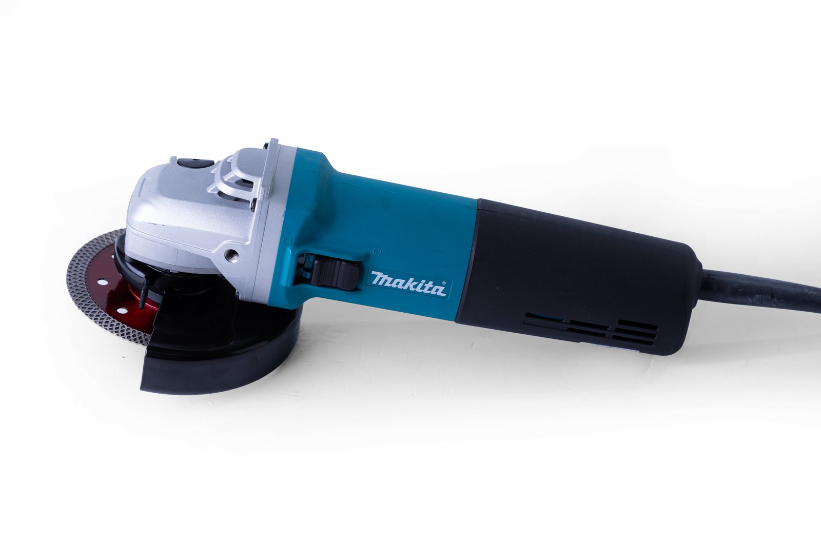 ماكيتا 1400 W